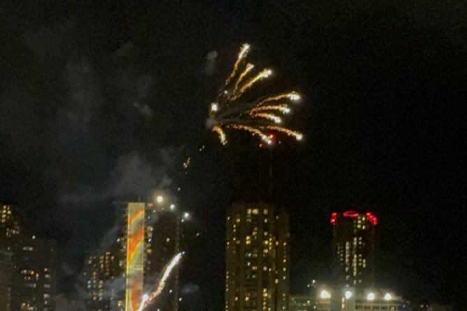 Waikiki Glass Bottom Boat Fireworks Tour - Underwater at Night: Marine Life Without Getting Wet