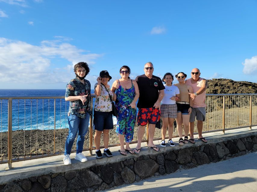 Waikiki: Oahu In a Day Circle Island Tour - Diamond Head lookout: the first big “wow” moment