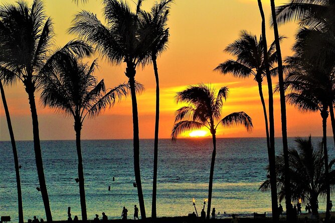Waikiki Sunset Cocktail Cruise - Hilton Hawaiian Village - Stop-by-Stop: Diamond Head Crater, Waikiki Beach, Queen’s Beach