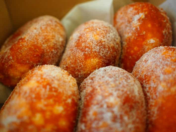 （2nd)Diamond Head Hike w/ Malasada Starts at 7:00 a.m. - The hike itself: short distance, serious uphill effort